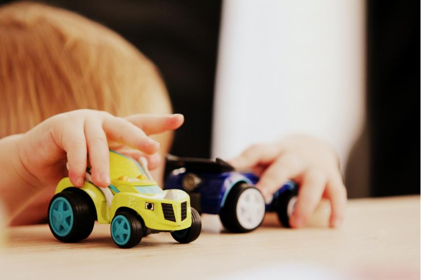 Які іграшки найкраще підходять для активних та енергійних дітей